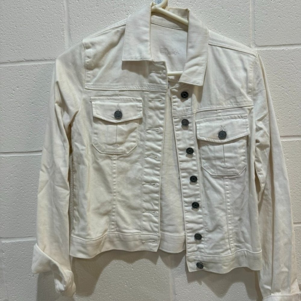 white jean jacket size s